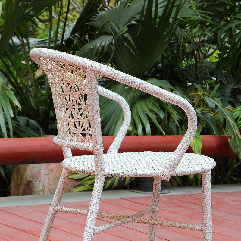 Outdoor Table And Chair Set，Ba - Outdoor Furniture Prices のレビューと価格